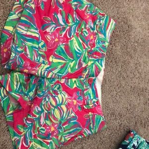 Women’s Lilly Pulitzer shorts